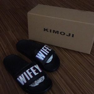KIMJOI “WIFEY” slides size 6